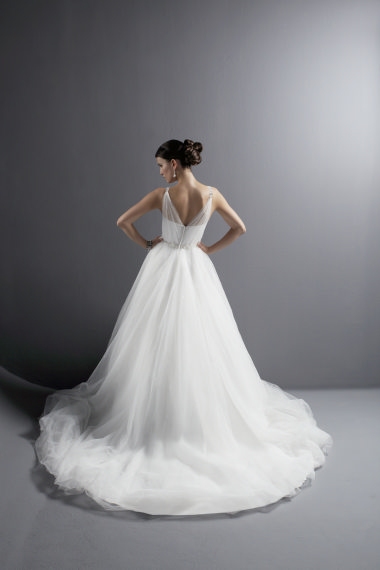 Graceful Bridal Gown / Wedding Dress BO114
